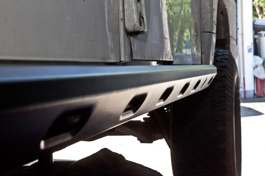 Stainless Steel Rock Sliders - for Land Rover Defender 90/110