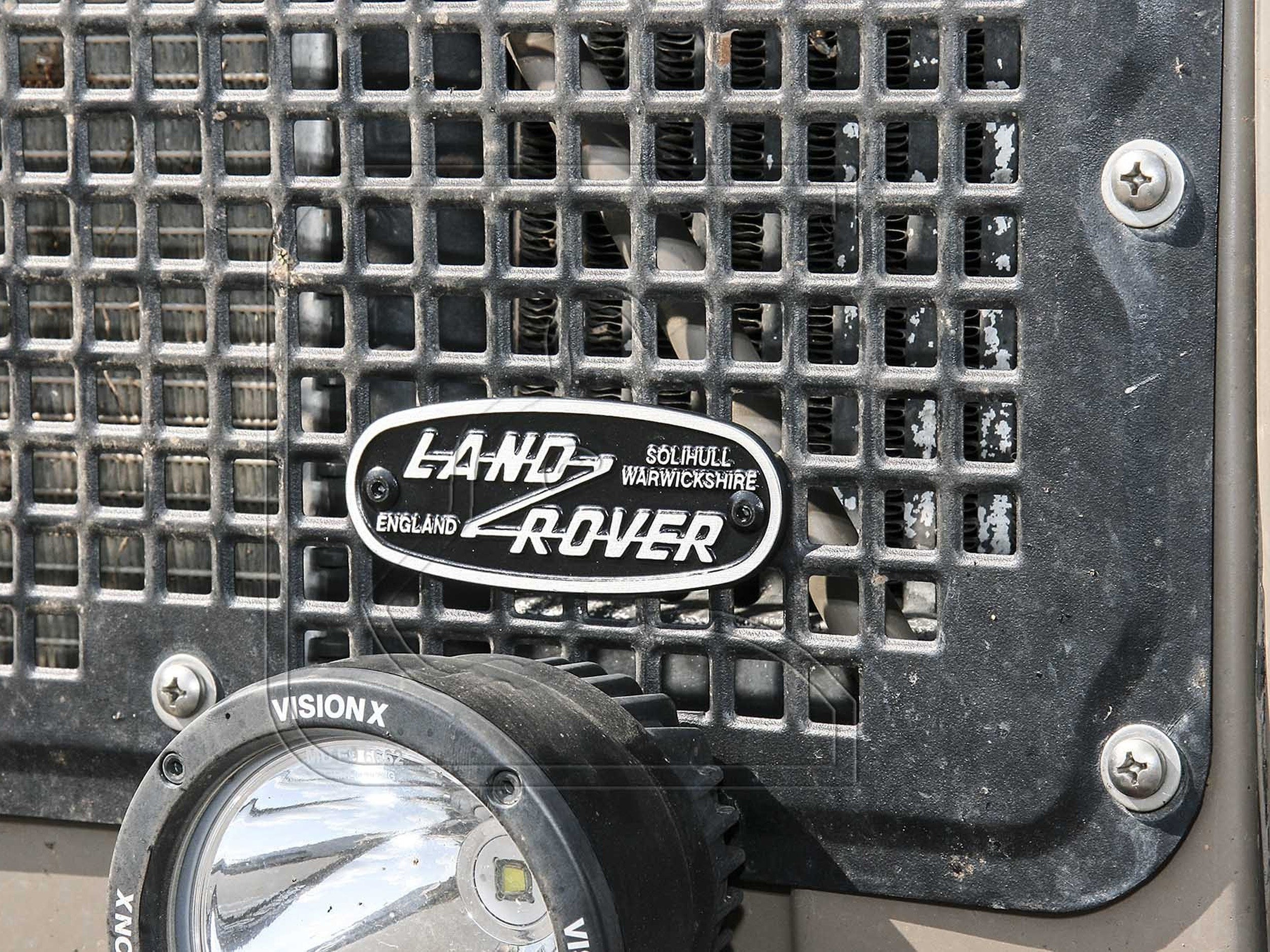 "Land Rover Solihull" Oval Badge (Cast Aluminum, SMALL) - for Series or Defender