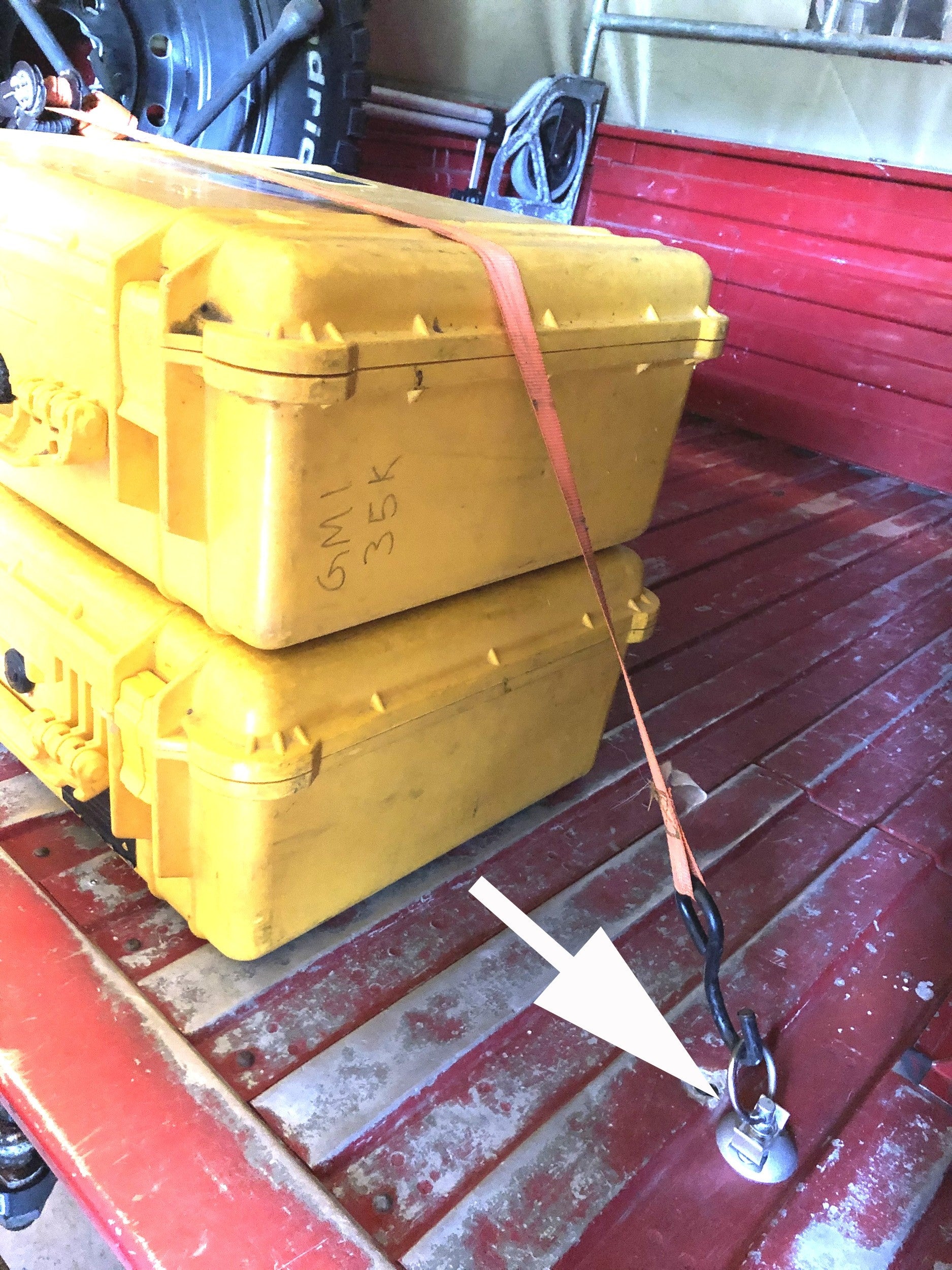 Airline Rail Lashing Points w/ Single Stud quick-release tie-downs (Set of 6)