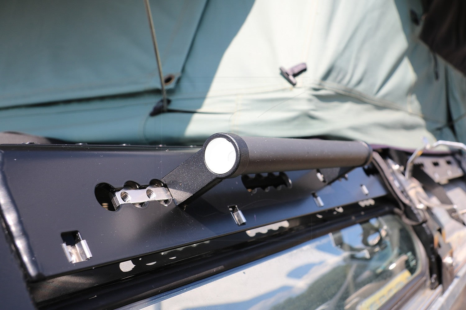 CargoBear Roof Rack - Grab Handle