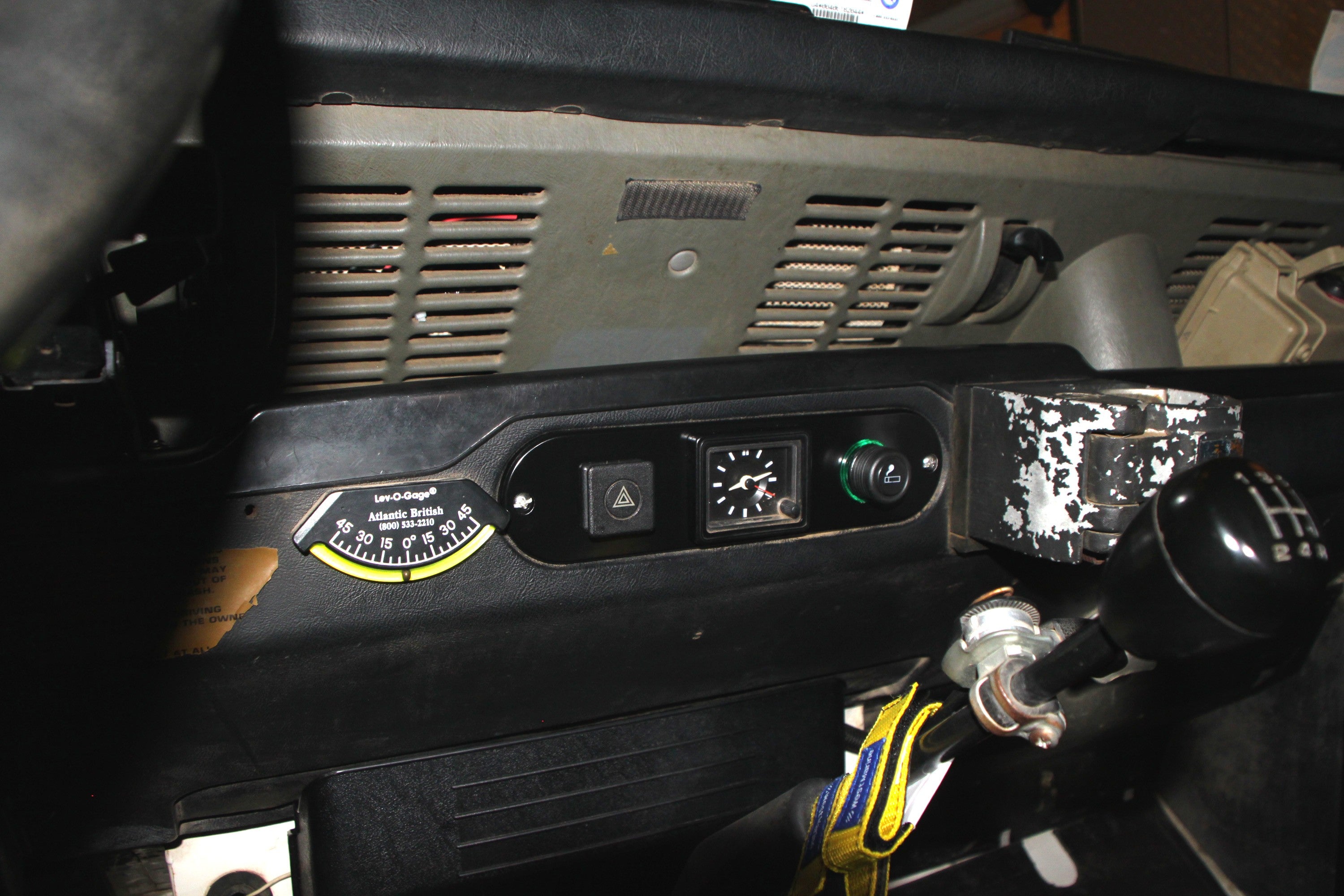 Center Dash Face Plate Panel (NAS standard) - Land Rover Defender 90/110