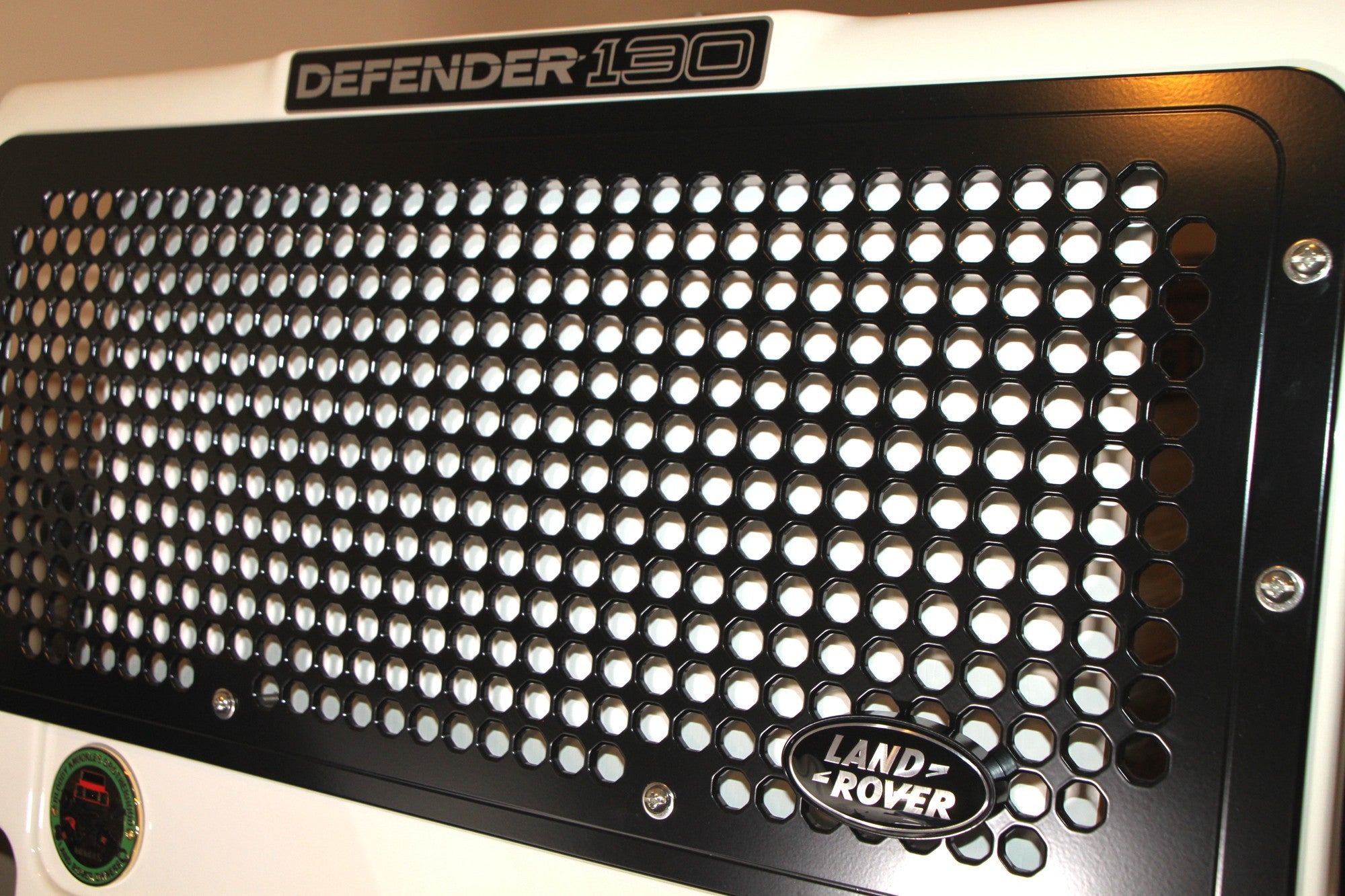 Defender Front Grille (w/ cutout for manual bonnet latch) - for Land Rover Defender 90/110/130 (solid aluminum)