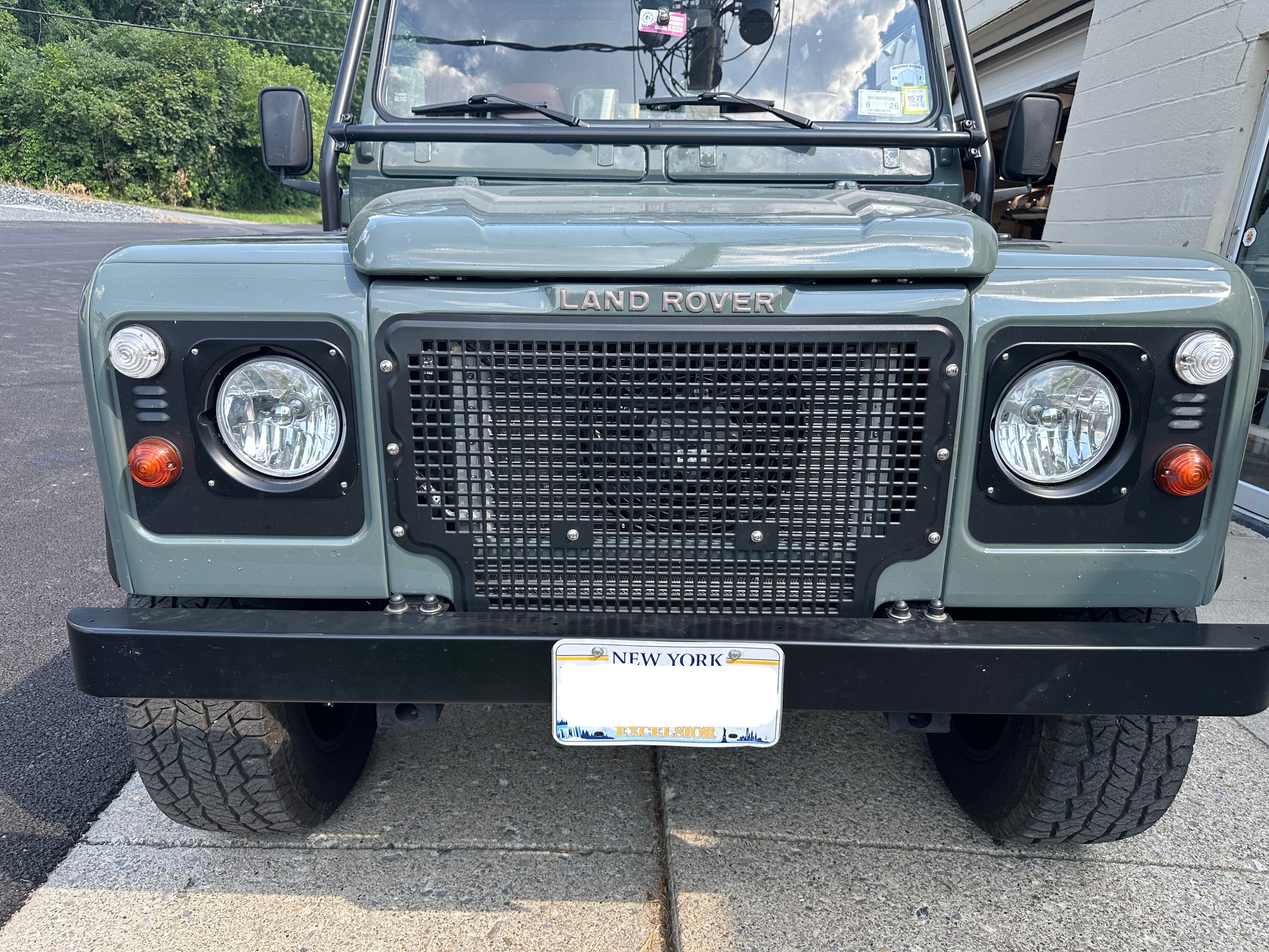 Heritage Style Front Grille - Land Rover Defender or Series (without A/C, stamped aluminum)
