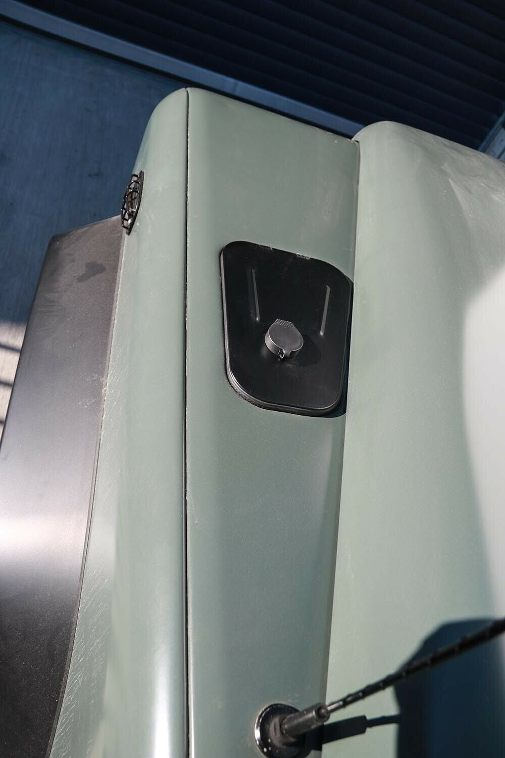 Wingtop Fender Storage Box - for Land Rover Defender 90/110/130