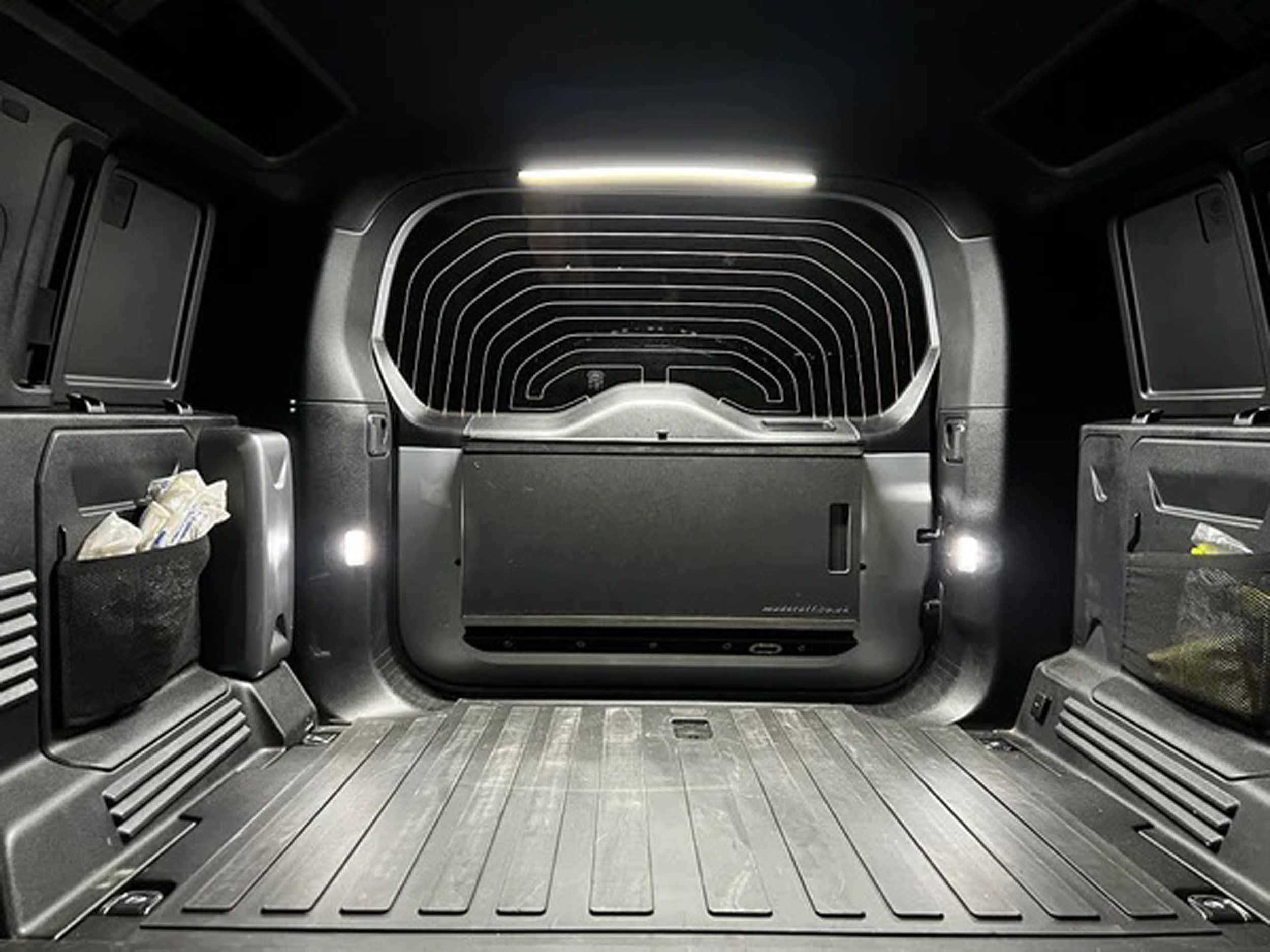 NEW Defender Additional LED loadspace/interior light - for Land Rover [L663 from Model Year 2020+]