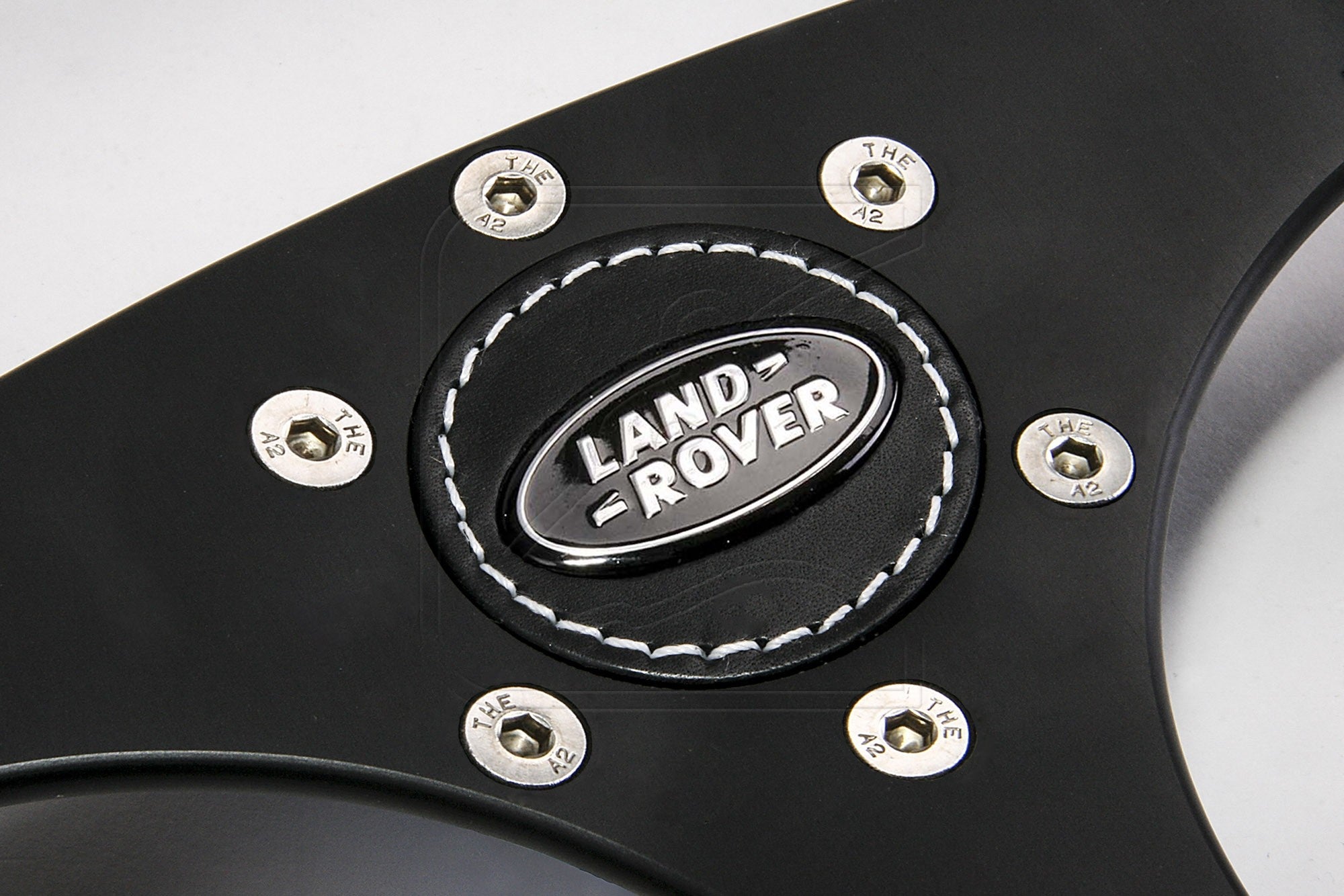 Leather center insert for MOMO Sport steering wheel - for Land Rover Defender