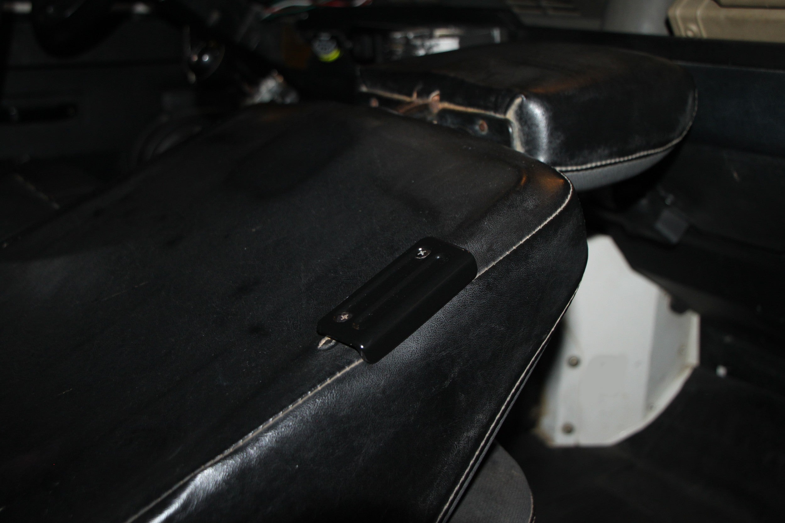 Seat Back Trim Rubbing Strip - for Land Rover Defender 90 (solid aluminum, set of 2)