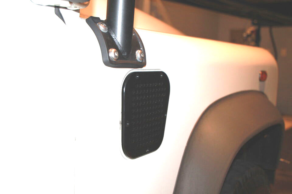 Defender Side Intake Vent Grille - for Land Rover 300Tdi/Td5/Puma (solid aluminum)