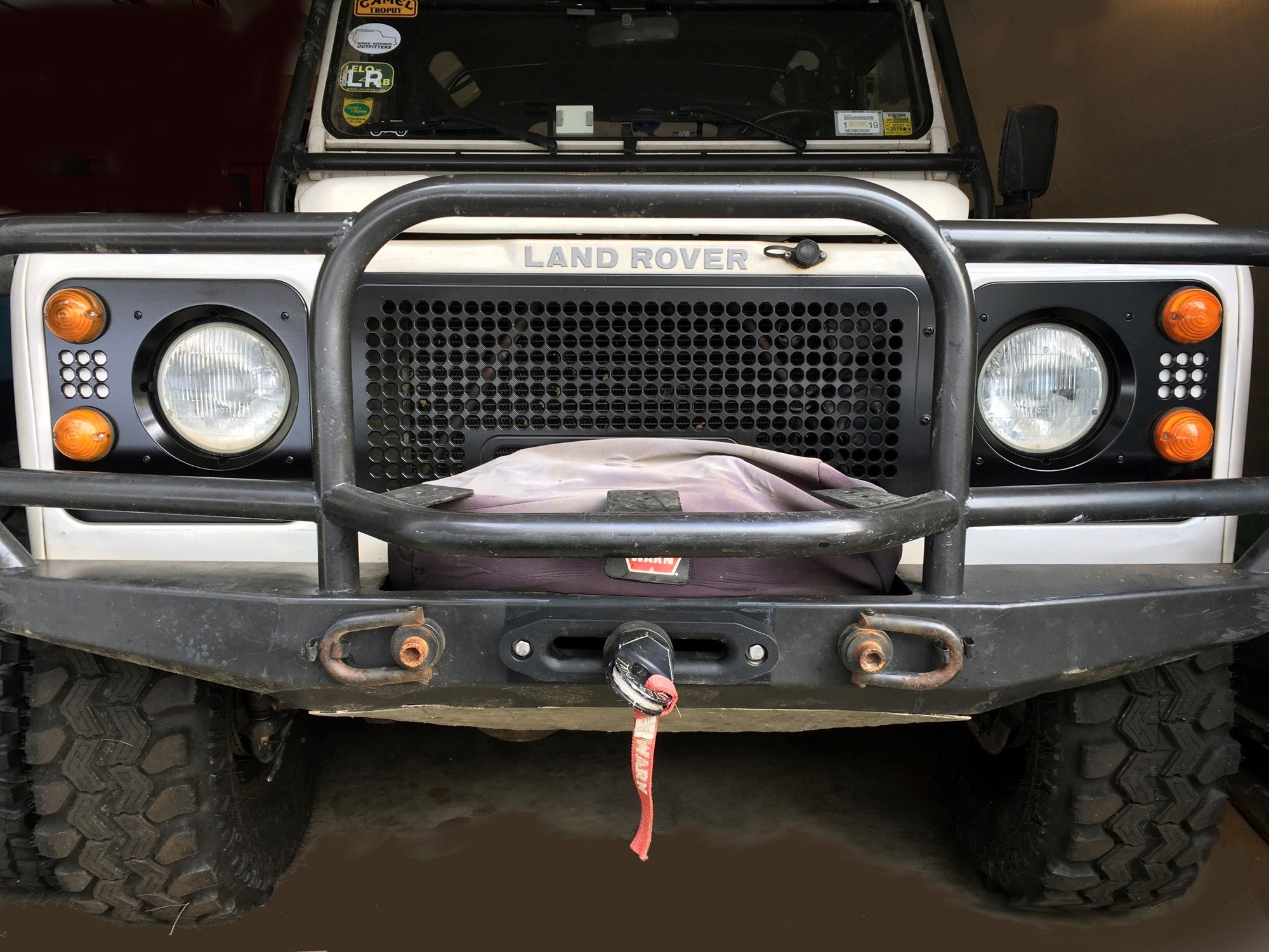 Defender Headlight Surrounds - for Land Rover Defender 90/110/130 (solid aluminum, set of 2)