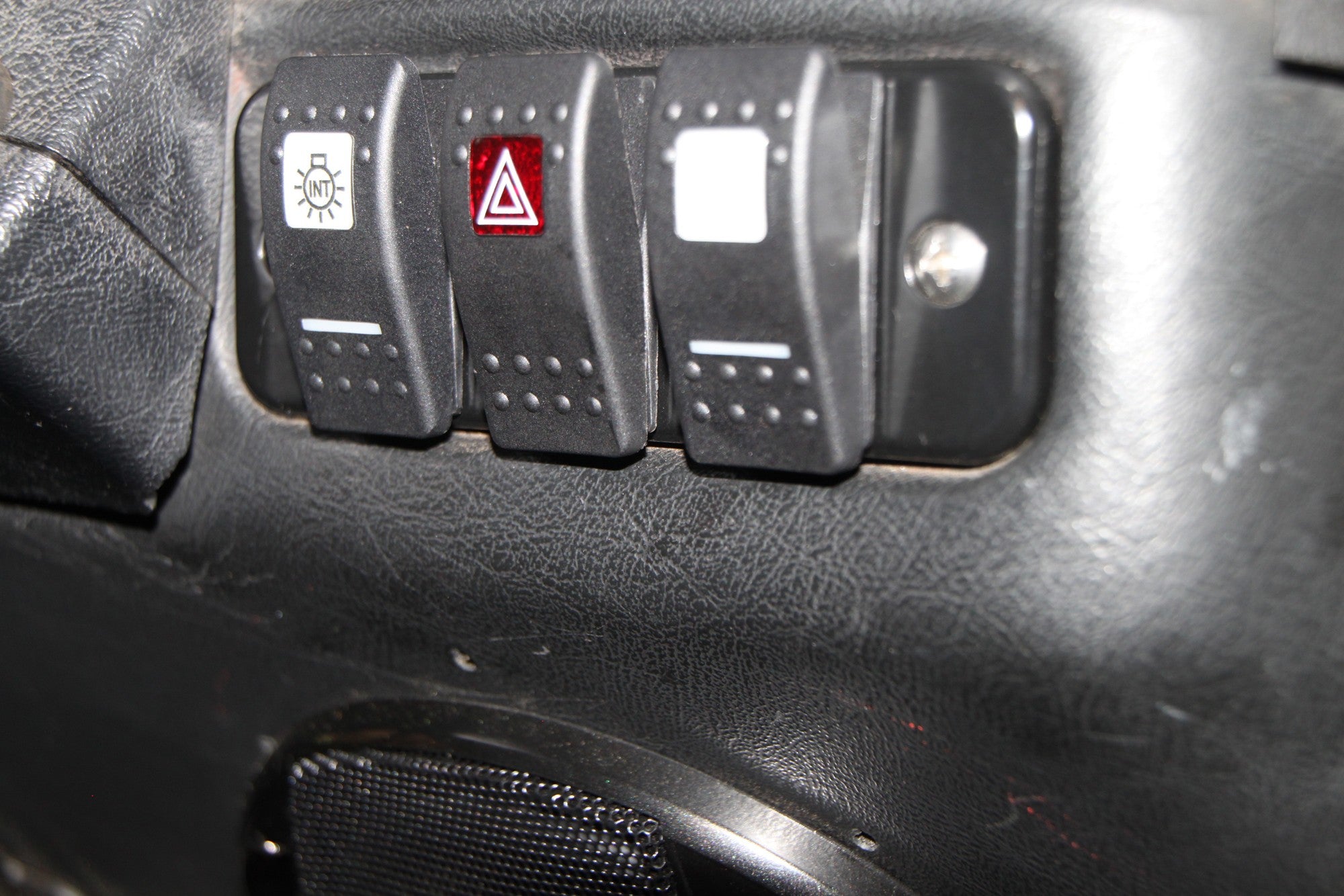 Lower Dash Switch Plate Panel (3 Carling) Right-Hand Drive - for Land Rover Defender 90/110/130