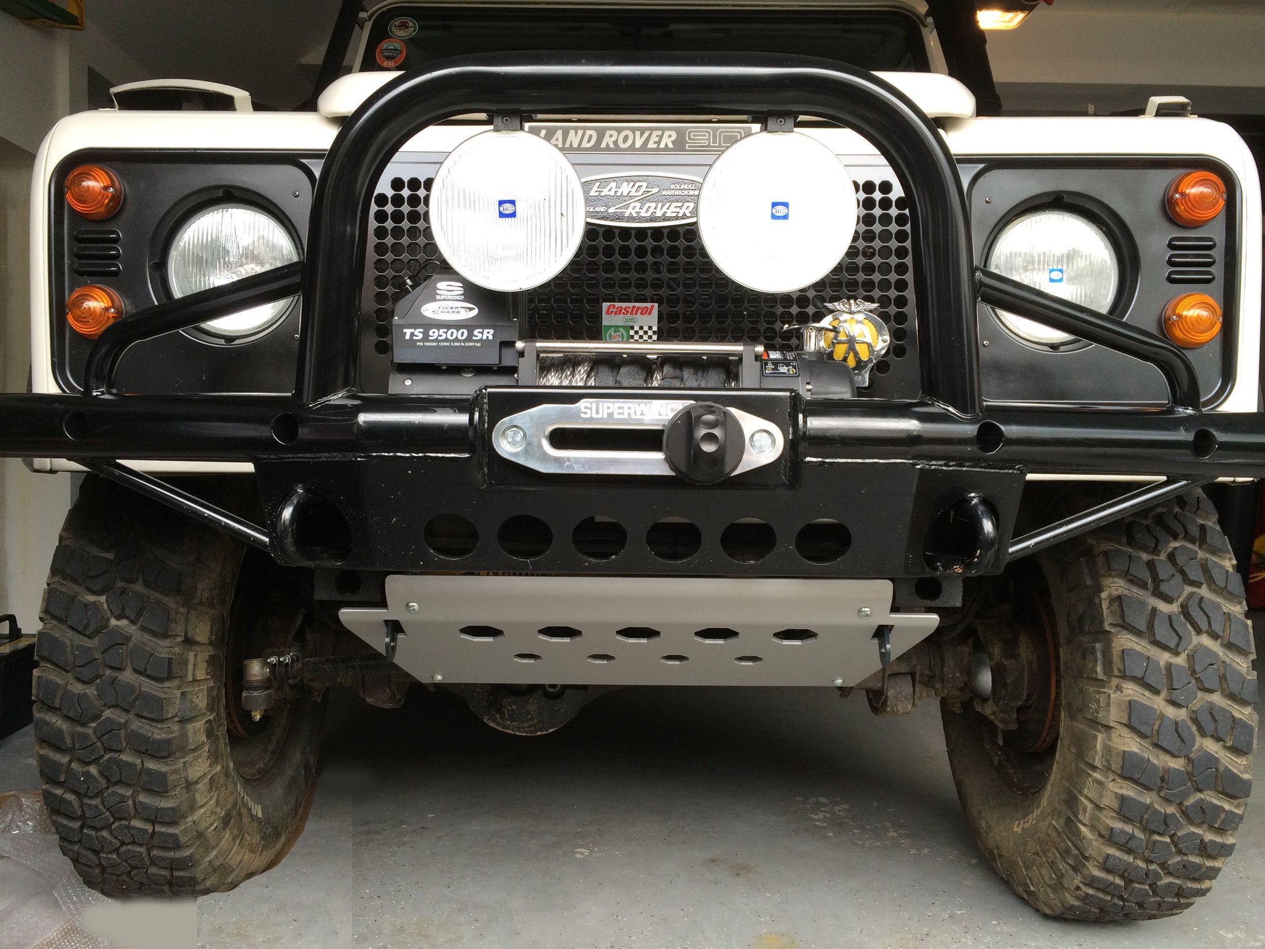 Defender Aluminum Steering Guard / Skid Plate and Mounting Brackets - for Land Rover 90/110/130