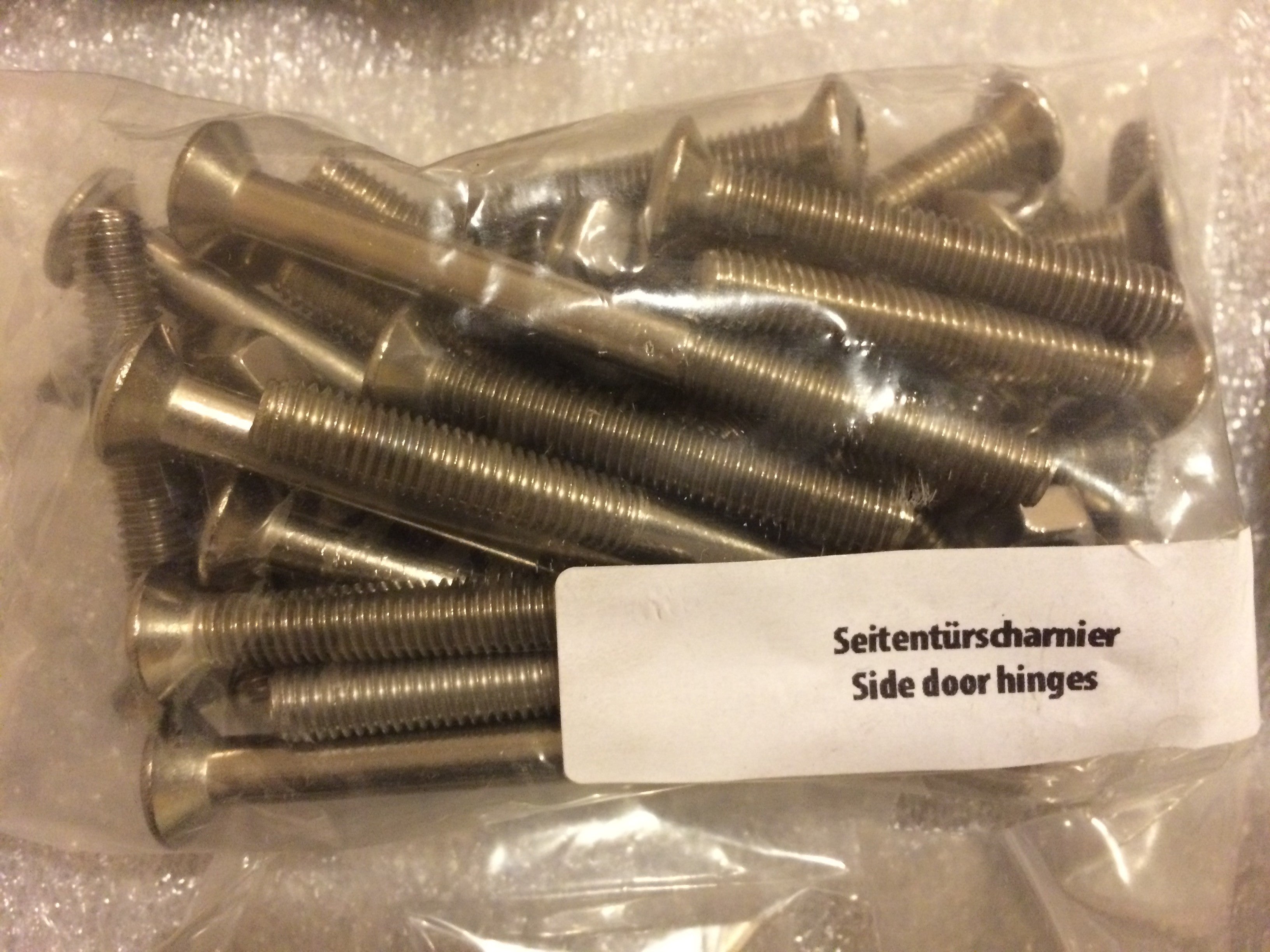 Defender 110 Station Wagon / 130 Crew Cab Stainless Hardware Kit (Exterior)