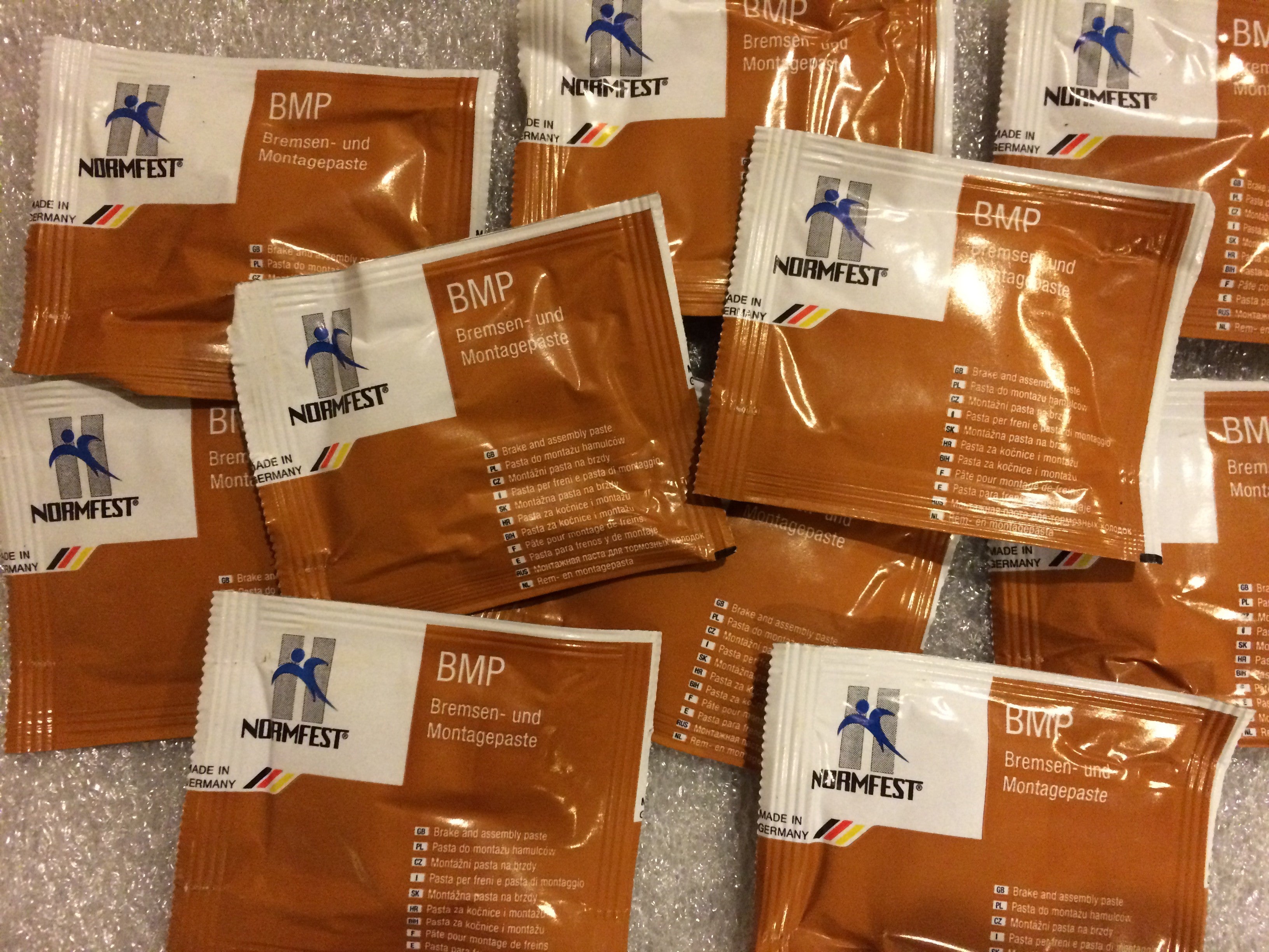 Defender 110 Station Wagon / 130 Crew Cab Stainless Hardware Kit (Exterior)