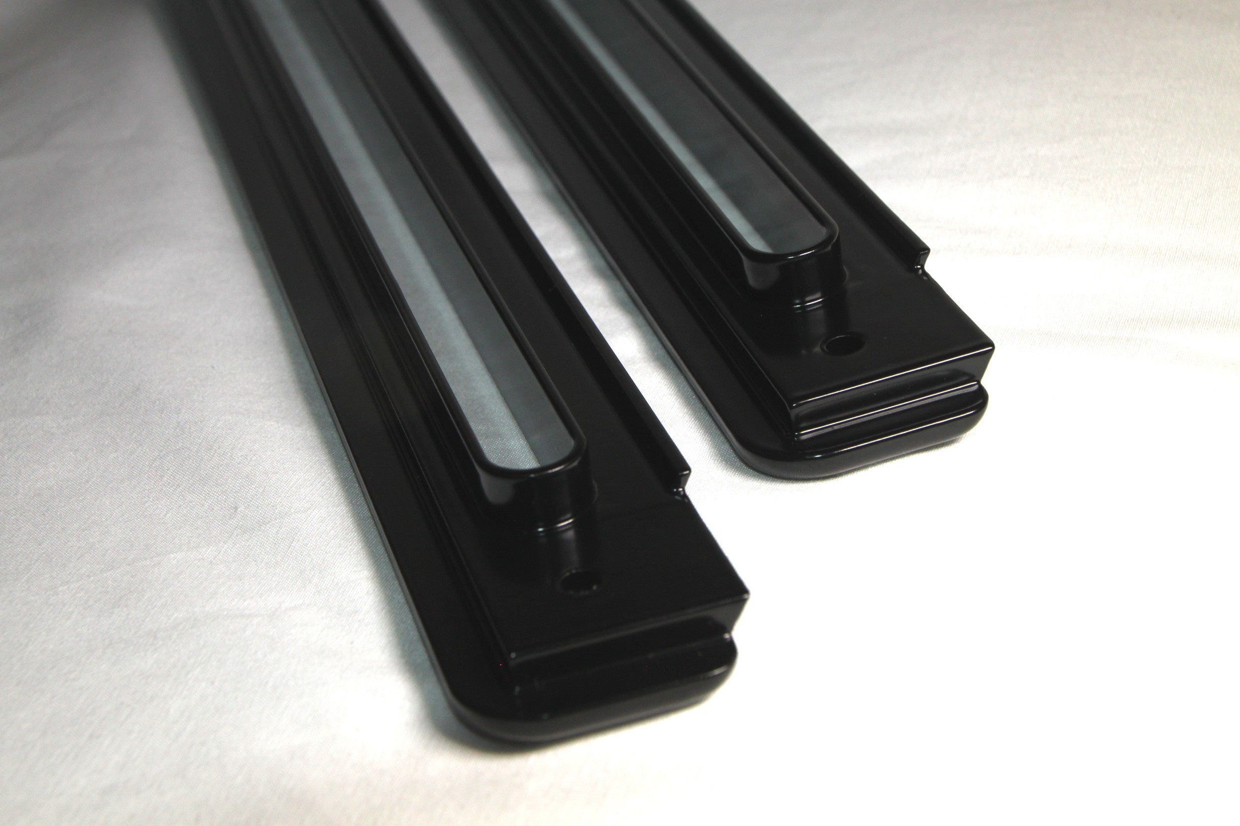 Defender Demister/Defrost Dash Vent Trim (10.5") - for Land Rover Defender 90/110/130 (solid aluminum, set of 2)