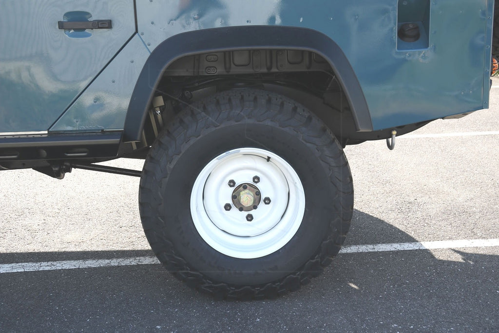 Series-Defender Outfitters (SDO) Land Rover custom parts & accessories