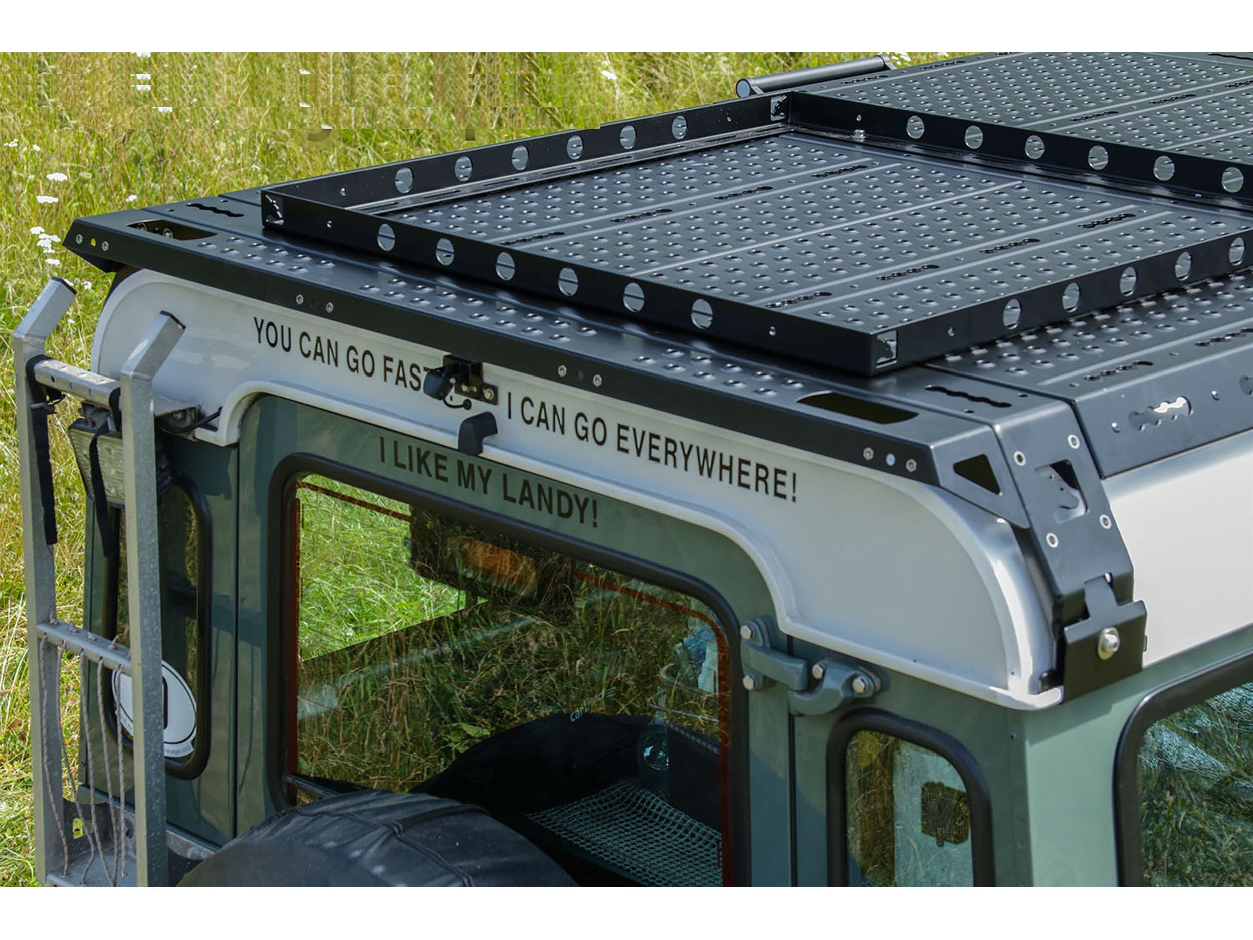 CargoBear Roof Rack - Quick-Mounting Tent Frame