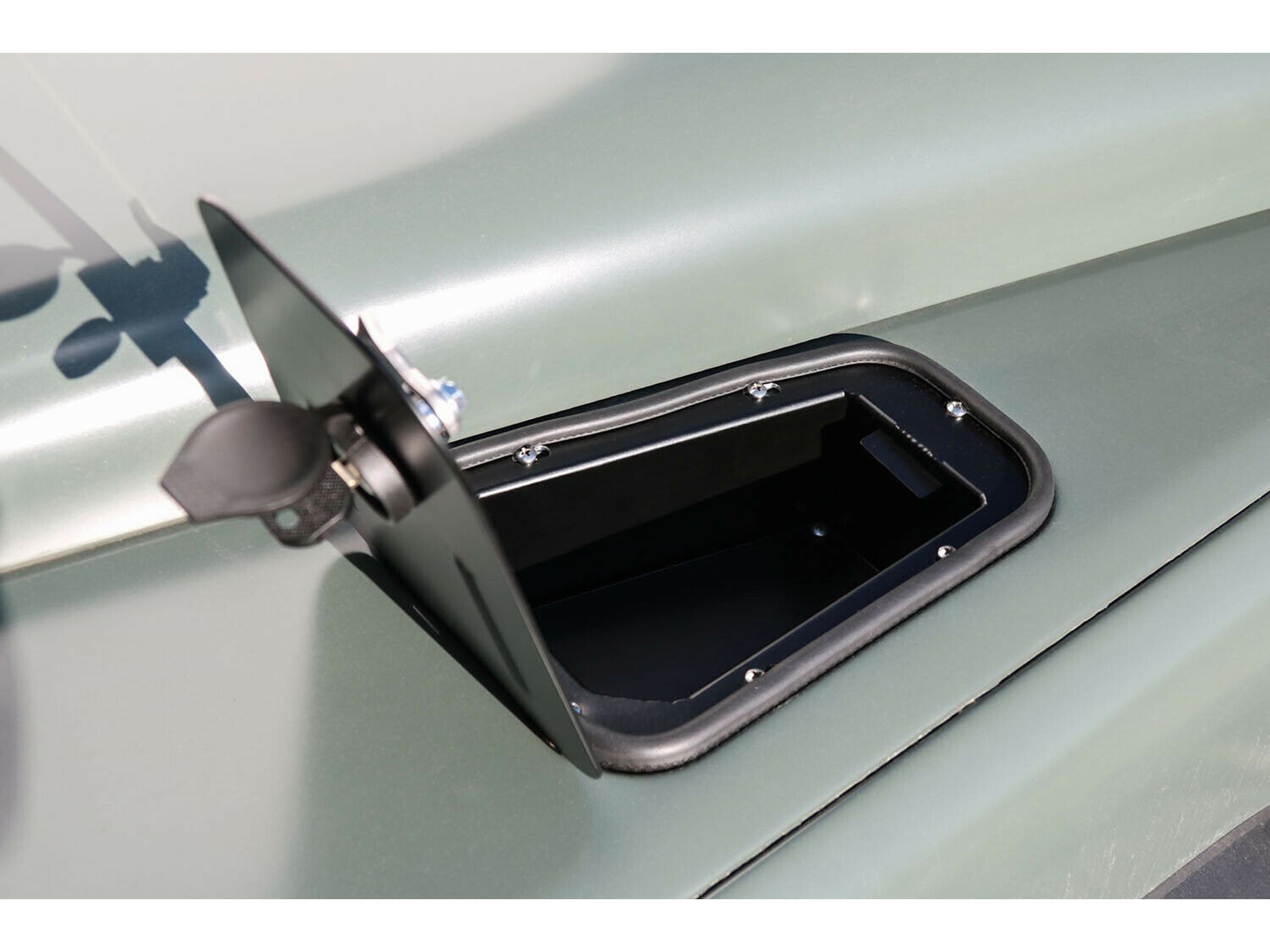 Wingtop Fender Storage Box - for Land Rover Defender 90/110/130