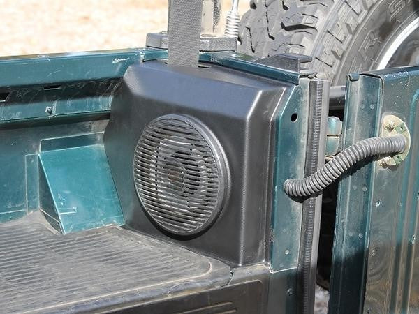 Defender NAS Soft-Top Rear Speaker Panels (North American Spec ST) - for Land Rover 90